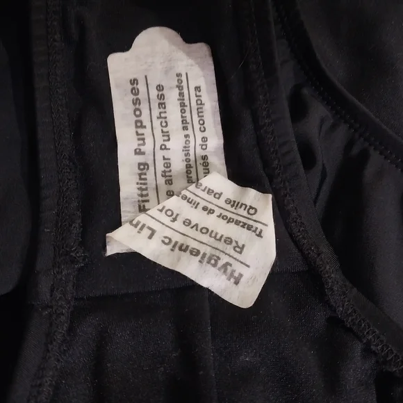 Catalina NWOT Women's 22W Black  and Purple One Piece Swimsuit - Picture 10 of 11